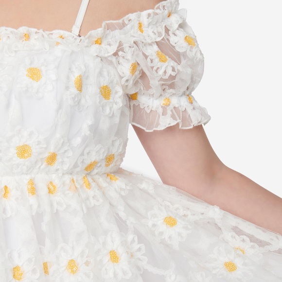 Unique Vintage Smak Parlor Babydoll Daisy Puff Sleeve Off-Shoulder Dress - Picture 2 of 10